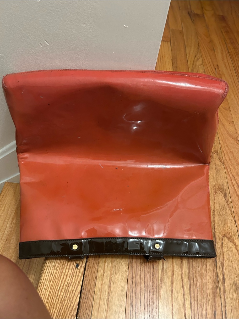 Tory Burch Blood Orange Patent Leather Logo Tote - Picture 7 of 7